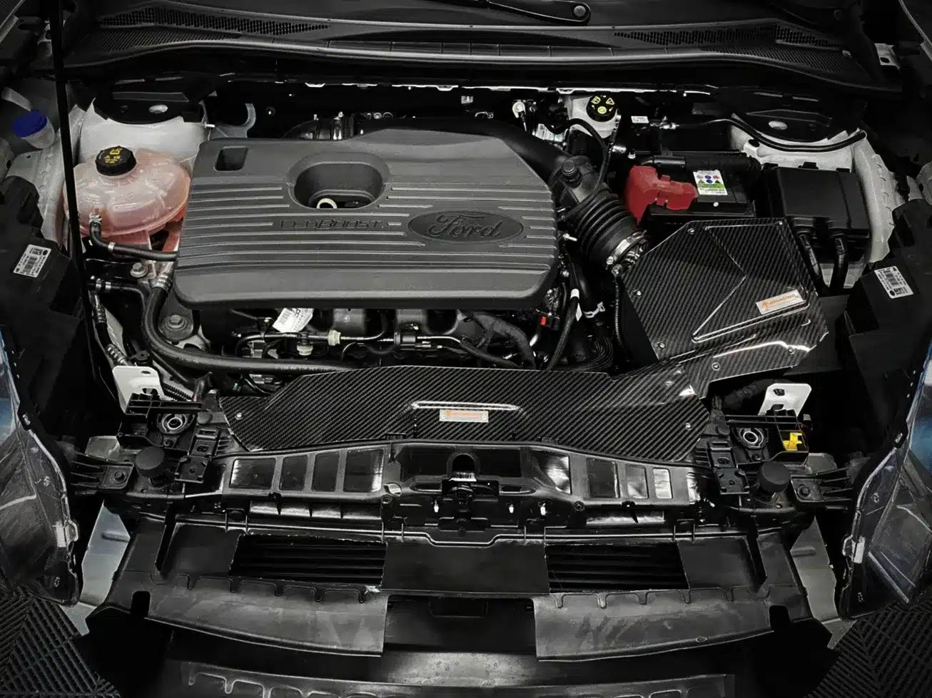 Armaspeed Air Intake + Air duct Ford Kuga MK3 2.0 EcoBoost 6