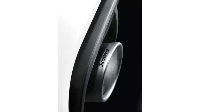 Sistema de escape deslizante Akrapovic para Abarth 500 500C 4