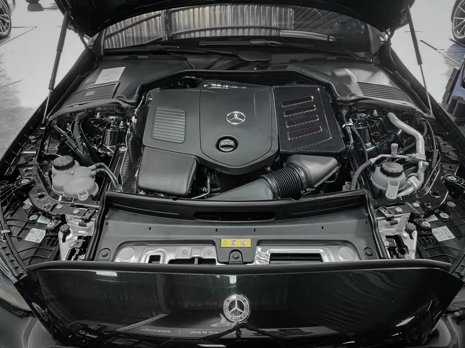 Entrada de ar Armaspeed em fibra de carbono para Mercedes W206 C300 M254 4