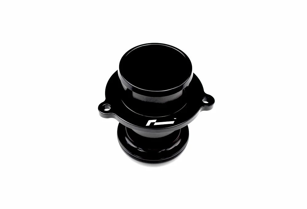 Eliminación del silenciador turbo Racingline VW Golf 8 GTI 2