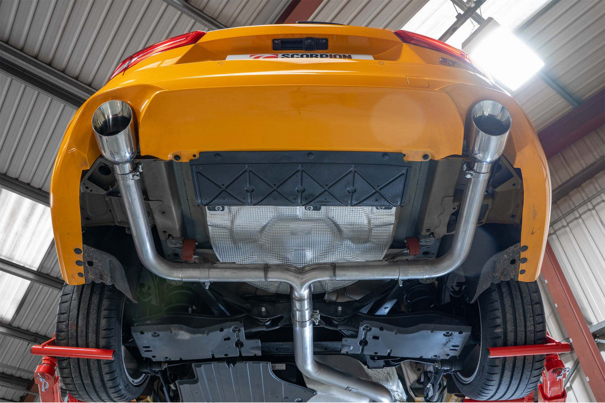 Sistema de protección contra impactos Scorpion Predator para Ford Focus ST MK4 06