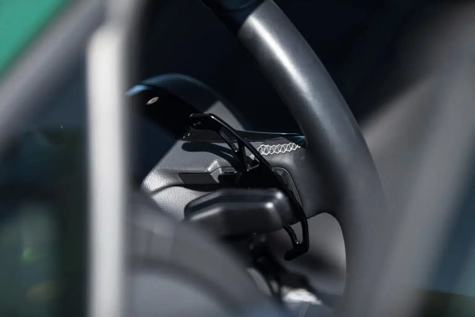 Aletas Racingline DSG negras Golf 7 GTI R Polo GTI 6R 2