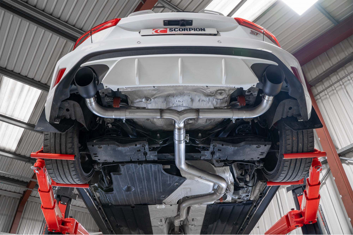 Sistema de protección contra impactos Scorpion Predator para Ford Focus ST MK4 06