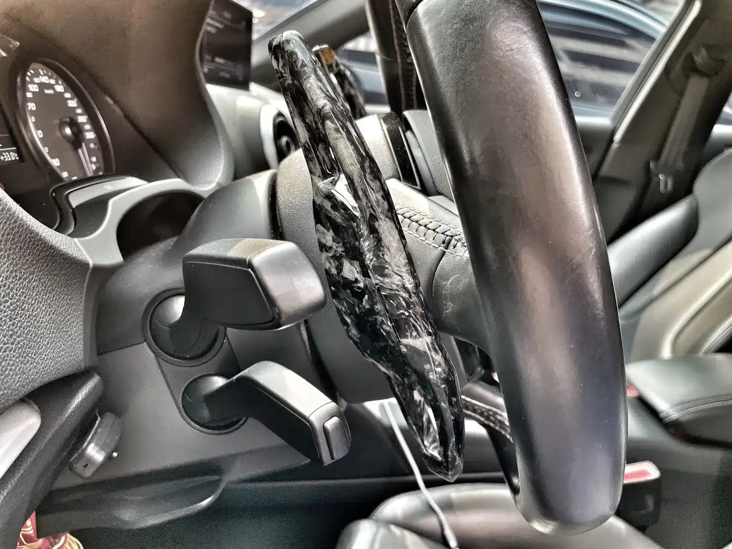 Levas de cambio Armaspeed negras para Audi S3 8V 4