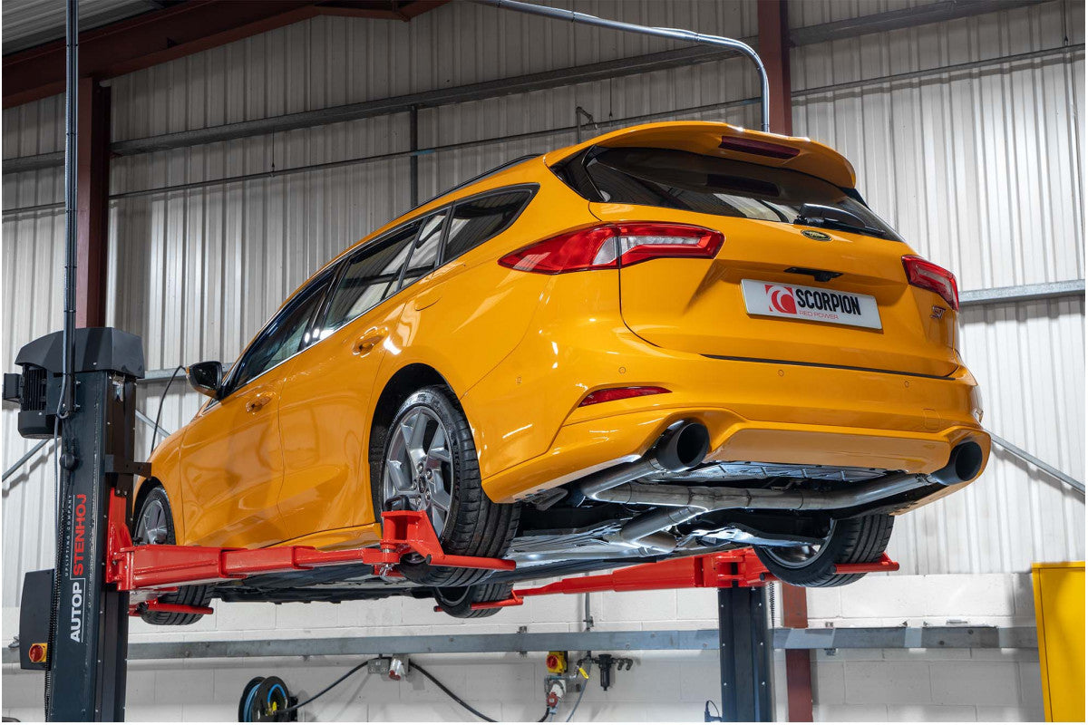 Sistema de protección contra impactos Scorpion Predator para Ford Focus ST MK4 05