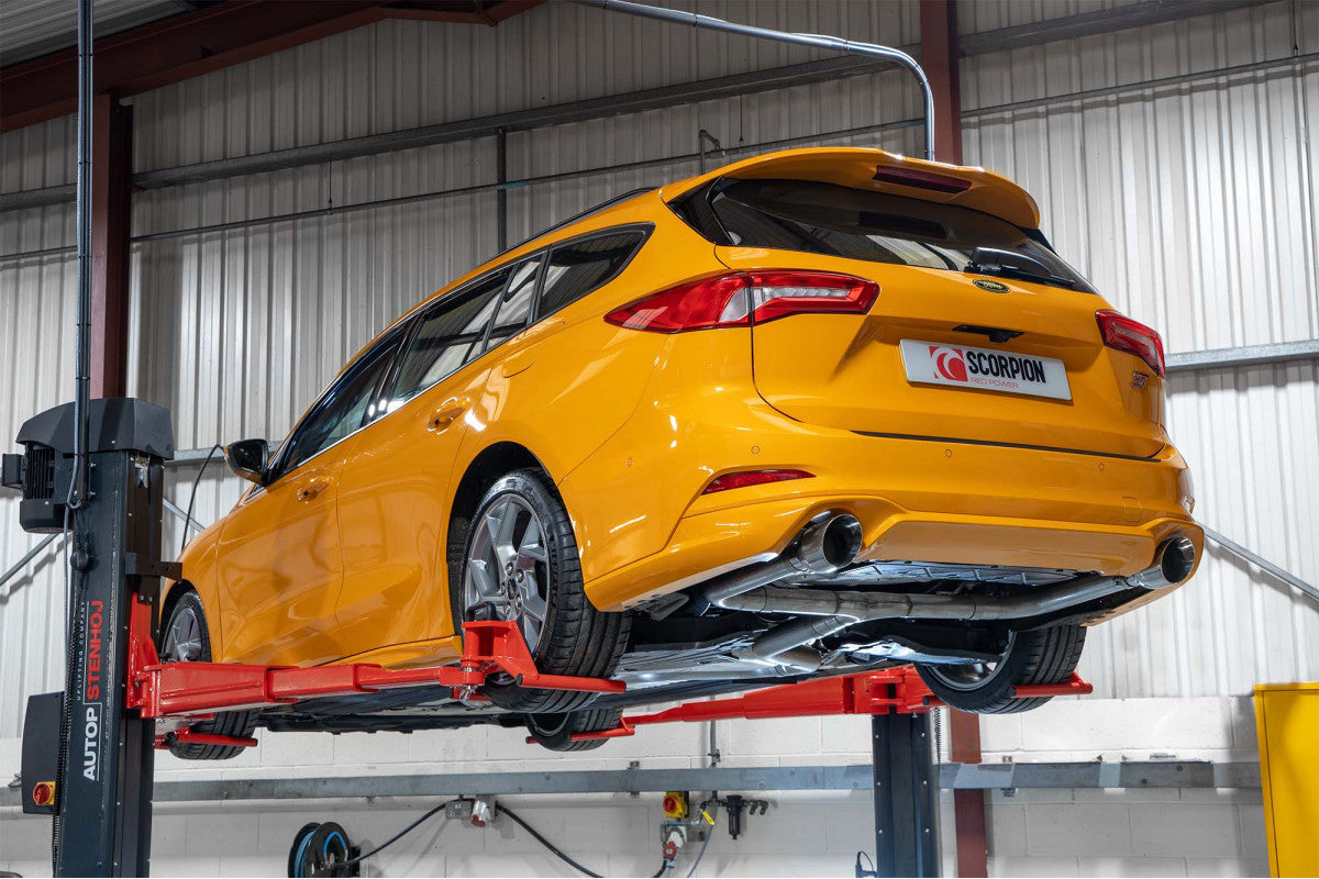 Sistema de protección contra impactos Scorpion Predator para Ford Focus ST MK4 05