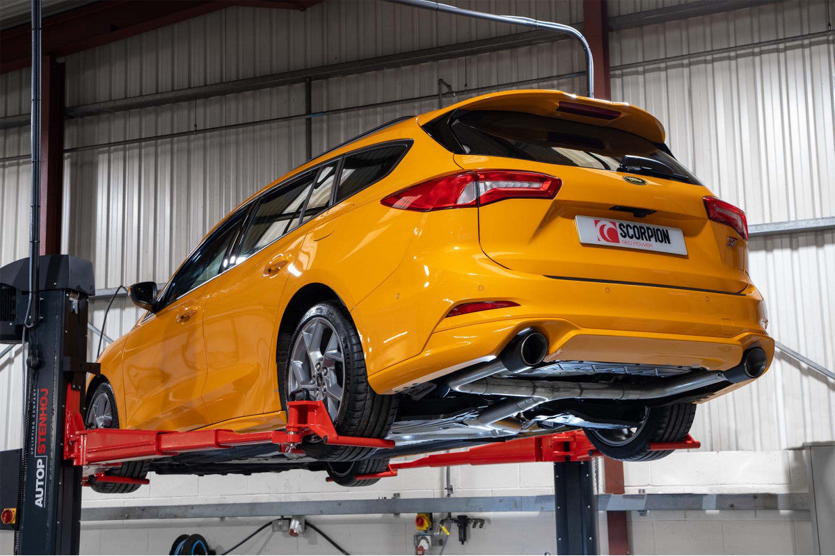 Sistema de protección contra impactos Scorpion Predator para Ford Focus ST MK4 05
