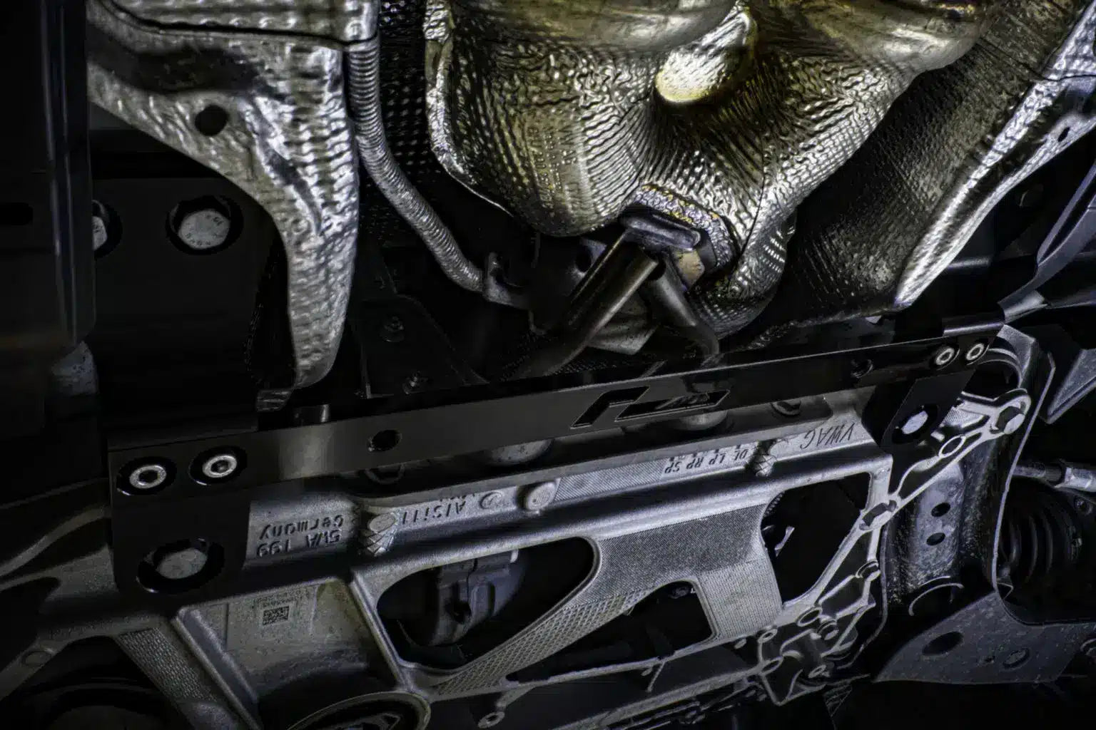 Refuerzo delantero inferior Racingline Audi S3 8Y RS3 Leon 3 6