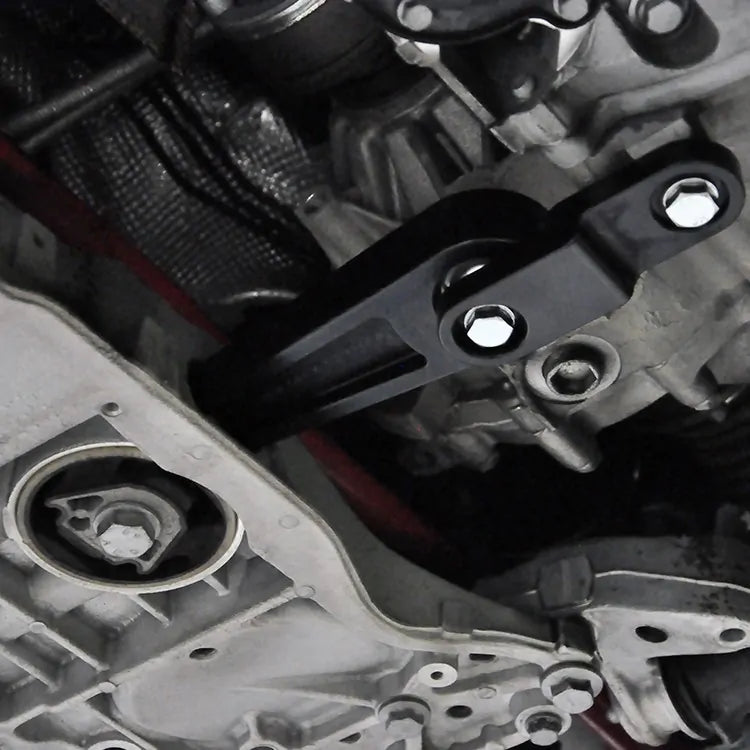 034Motorsport Billet Dogbone Mount MkV VW Golf Jetta GLI 04