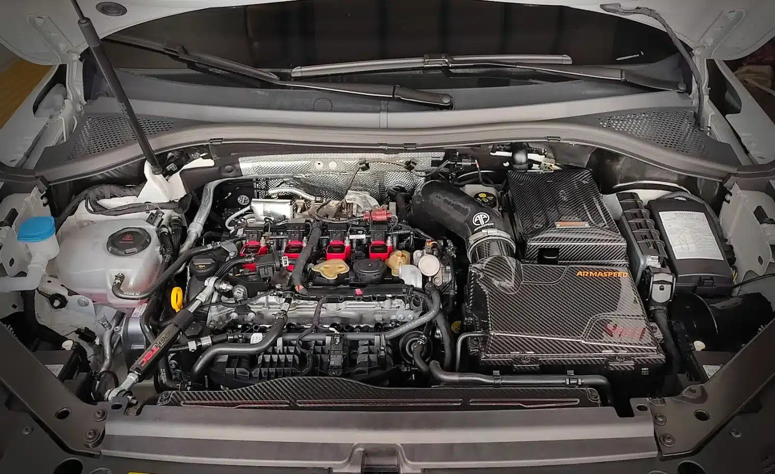 Armaspeed Accuklep Carbon Volkswagen Tiguan MK2.5 4